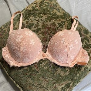 Victoria’s Secret dream angels push up bra 32C
